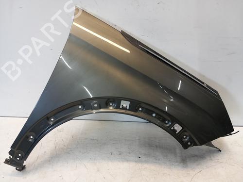 Used Right front fenders Right front fenders 37443523 37443523