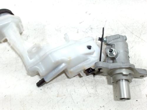 Brake fluid reservoir NISSAN QASHQAI II SUV (J11, J11_) 1.3 DIG-T | BP13206770M118 