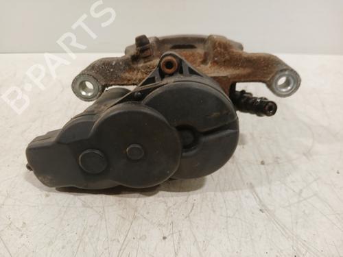 Used Right rear brake caliper Right rear brake caliper MITSUBISHI OUTLANDER III (GG_W, GF_W, ZJ, ZL, ZK) 2.4 Hybrid 4WD (224 hp) 38468576 38468576