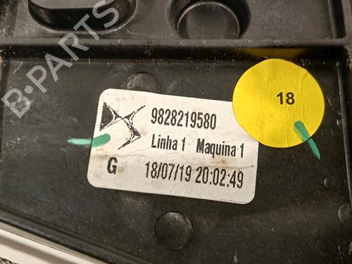 Rudehejsemekanisme venstre bagtil DS DS 3 / DS 3 CROSSBACK (UR_, UC_, UJ_) 1.2 PureTech 130 (URHNSS) | BP29918391C24