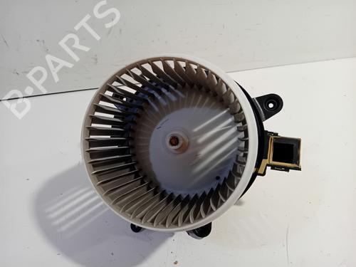 Used Heater blower motor Heater blower motor PEUGEOT 3008 II SUV (MC_, MR_, MJ_, M4_) Hybrid (224 hp) 27484186 27484186