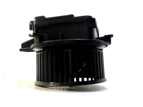 Varmeblæser AUDI A4 B9 Avant (8W5, 8WD) 2.0 TDI (190 hp) 8585469