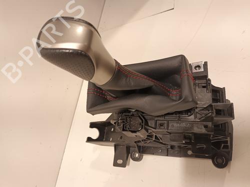 Pomello del cambio LEXUS NX (_Z1_) 300h AWD (AYZ15, AYZ15_, AYZ15R) (197 hp) 31669345