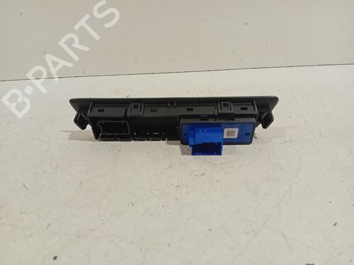 Switch PEUGEOT 208 I (CA_, CC_) 1.2 VTI 82 | BP19086800I30