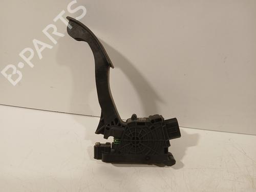 Used Pedal Pedal 39586860 39586860