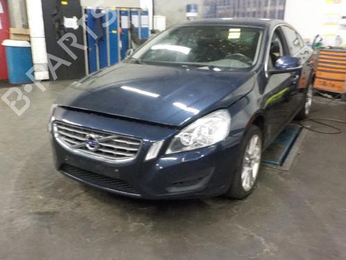 Used Parts VOLVO S60 II (134) DRIVe / D2 824527