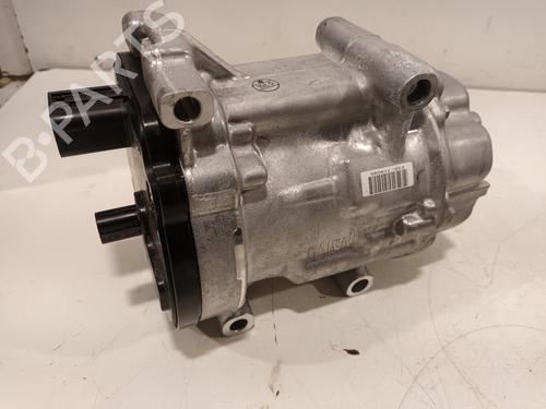 Used AC compressor TOYOTA YARIS (_P21_, _PA1_, _PH1_) 1.5 Hybrid (MXPH10, MXPH11) (116 hp) 31970563