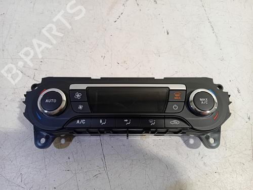 Used Climate control Climate control 21047932 21047932