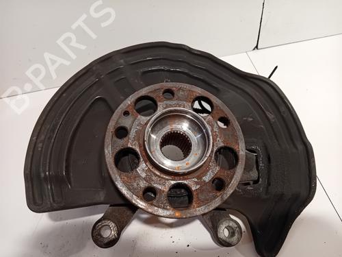 Used Left front steering knuckle MERCEDES-BENZ GLA-CLASS (X156) GLA 200 (156.943) (156 hp) 27653733