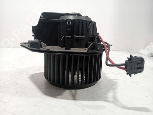 Used Heater blower motor Heater blower motor VW TRANSPORTER T6 Van (SGA, SGH, SHA, SHH) 2.0 TDI (102 hp) 33875865 33875865