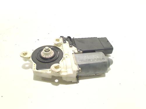 Used Right front window motor VW GOLF IV (1J1) 1.4 16V (75 hp) 3260607