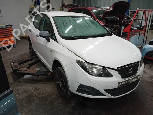 Front bumper SEAT IBIZA IV (6J5, 6P1) 1.2 | BP31813608C7 