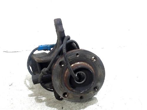 Used Left front steering knuckle CITROËN DS3 (SA_) 1.6 HDi 90 (92 hp) 13201275