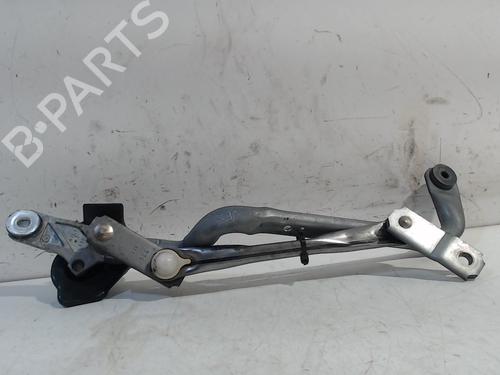 Used Front wipers mechanism TOYOTA YARIS (_P13_) 1.5 Hybrid (NHP130_, NHP130) (101 hp) 11987706