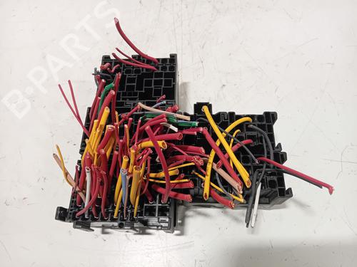 Fuse box OPEL VIVARO B Van (X82) 1.6 CDTI (05) | BP37416308E1 - Image 2