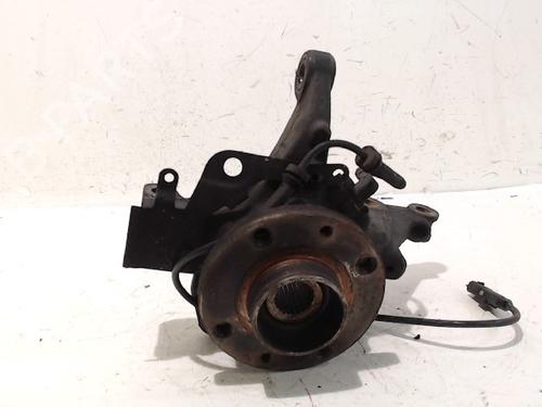Used Right front steering knuckle RENAULT CLIO IV (BH_) 1.2 TCe 120 (BHM0) (120 hp) 13200832