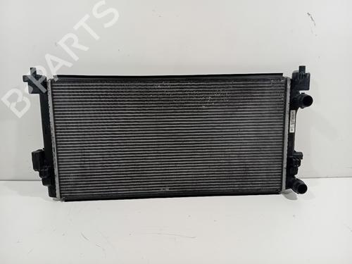 Used Water radiator VW TOURAN (5T1) 1.6 TDI (115 hp) 30573857