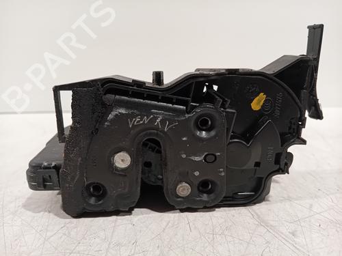 Højre fortil lås Højre fortil lås RENAULT SCÉNIC IV (J9_) 1.3 TCe 160 (163 hp) 39766890 39766890