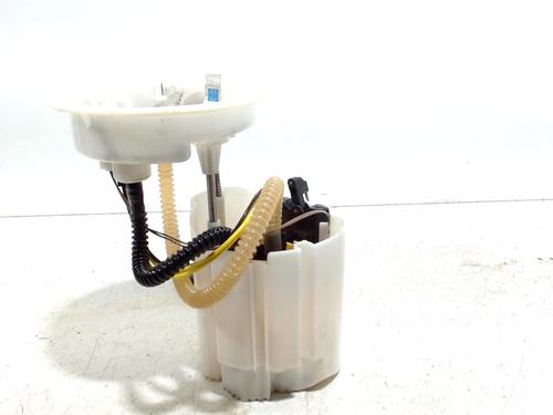 Used Fuel pump BMW 2 Active Tourer (F45) 214 d (95 hp) 11419392