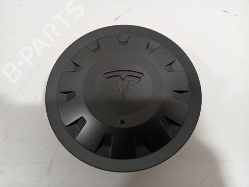 Hulkapsel TESLA MODEL 3 (5YJ3) EV AWD (351 hp) 31042729