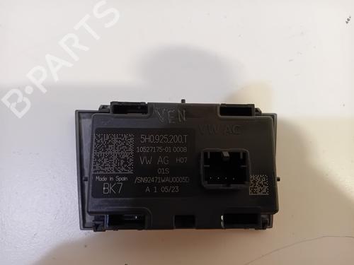 Warning switch VW GOLF VIII Variant (CG5, DB5) 1.0 eTSI | BP27391490I22 - Image 2