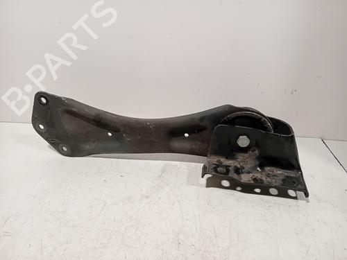 Used Right rear suspension arm Right rear suspension arm MERCEDES-BENZ EQB (X243) EQB 300 4-matic (243.608, 243.609) (228 hp) 33935244 33935244