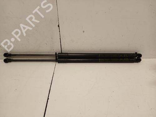 Gassdemper Bakluke MITSUBISHI OUTLANDER III (GG_W, GF_W, ZJ, ZL, ZK) 2.0 Hybrid 4WD (GG2W) (200 hp) 30676395