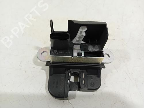 Used Tailgate lock VW GOLF VII (5G1, BQ1, BE1, BE2) 1.0 TSI (115 hp) 15896423