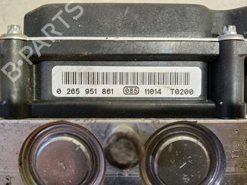 ABS pump CITROËN C4 II (NC_) 1.4 VTi 95 (NC8FP0) | BP35925057M43 - Image 6