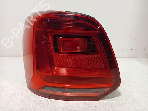 Farolim esquerdo Farolim esquerdo VW POLO V (6R1, 6C1) 1.4 TDI (75 hp) 34696575 34696575