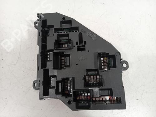Fuse box BMW X4 (F26) xDrive 20 d | BP18164589E1 