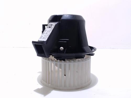 Moteur de chauffage RENAULT TWINGO III (BCM_, BCA_) 1.0 SCe 70 (71 hp) 4787171