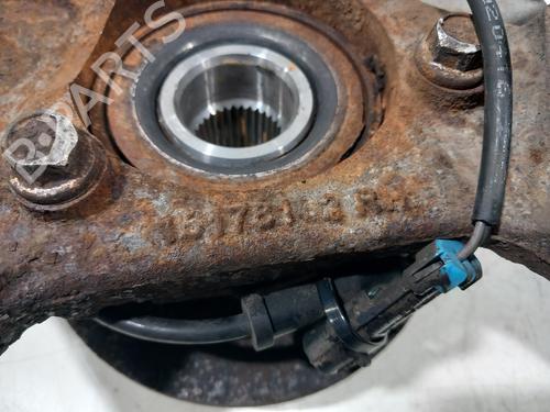 Right front steering knuckle CHEVROLET AVALANCHE 5.3 AWD | BP38086329M26 - Image 4