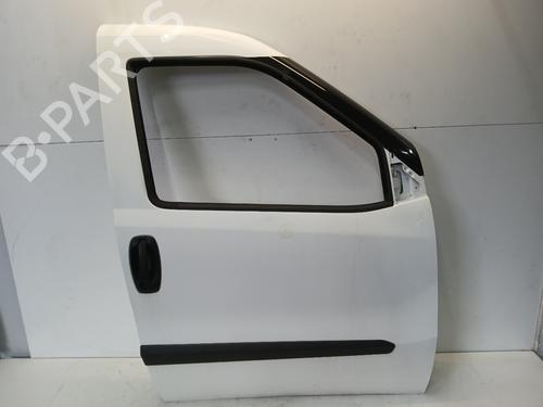 Used Right front door Right front door 36812005 36812005