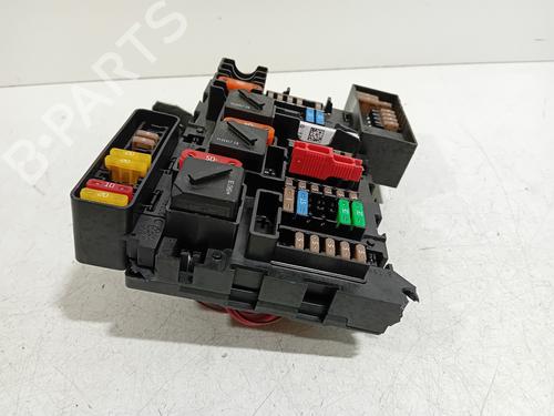 Fuse box BMW i3 (I01) Electric | BP17954423E1 