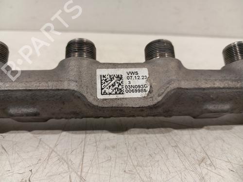 Injection rail VW CRAFTER Van (SY_, SX_) 2.0 TDI FWD (SYB, SYC, SYD) | BP33325692M98 - Image 2
