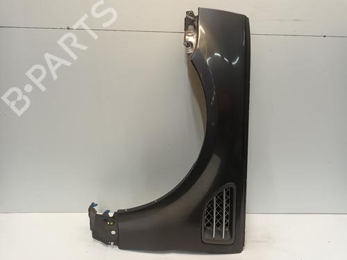 Used Left front fenders LAND ROVER RANGE ROVER SPORT I (L320) 2.7 D 4x4 (190 hp) 31335046