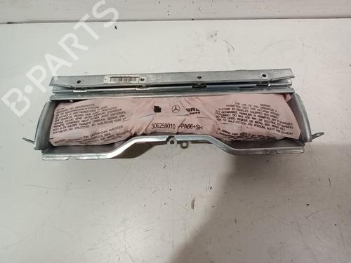 Knæ Airbag MERCEDES-BENZ C-CLASS (W204) C 200 CDI (204.007, 204.006) (136 hp) 15400205