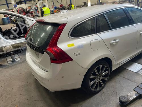 AC compressor VOLVO V60 I (155) D6 Hybrid AWD | BP35788861M34 - Image 7