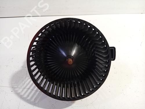 Ventilator motor AUDI A4 B9 Avant (8W5, 8WD) 2.0 TDI (122 hp) 27639021
