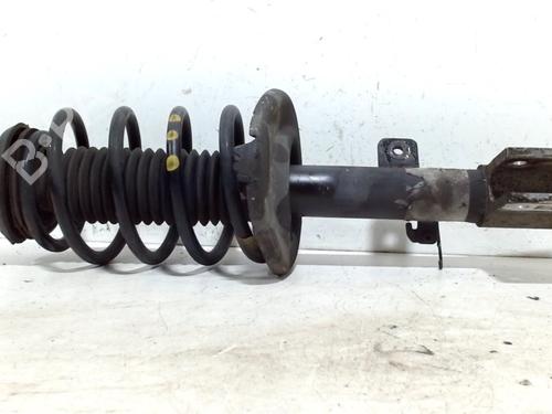 Used Left front shock absorber Left front shock absorber 9206769 9206769