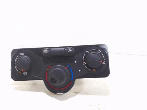 Commande Chauffage RENAULT CLIO III Grandtour (KR0/1_) 1.5 dCi (KR0F) (86 hp) 3259912