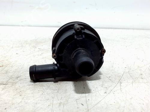 Auxiliary water pump MERCEDES-BENZ GLA-CLASS (X156) GLA 250 4-matic (156.946) | BP13207552M111 