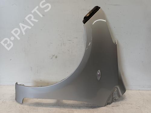 Used Left front fenders TOYOTA YARIS (_P9_) 1.3 VVT-i (SCP90_, SCP90R) (87 hp) 29336352