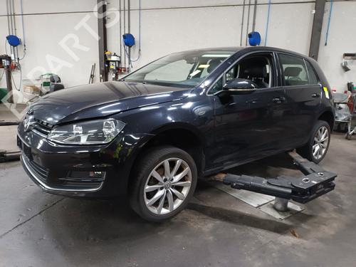 Brugte VW GOLF VII (5G1, BQ1, BE1, BE2) 1.2 TSI 4962418