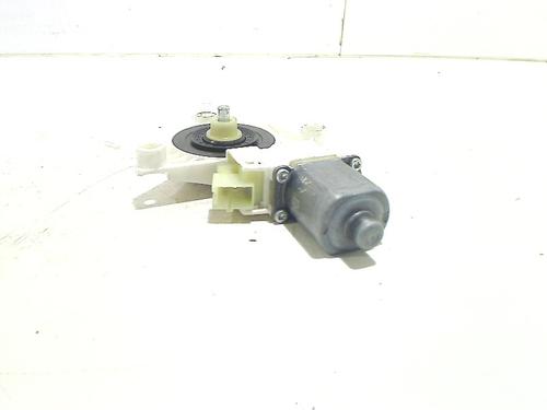Left front window motor MERCEDES-BENZ C-CLASS (W204) C 200 CDI (204.001) | BP3260398E21 