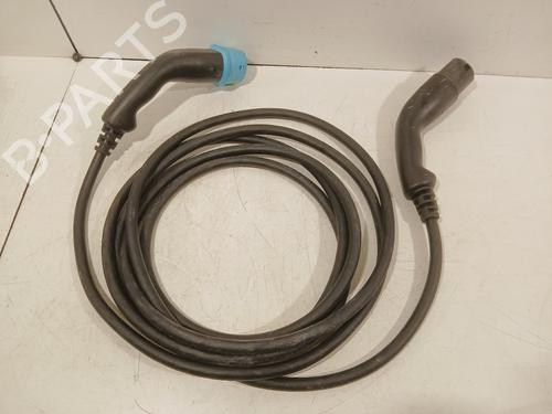 cable-renault-zoe-hatchback-van-bfm_-2019-40049498 main image