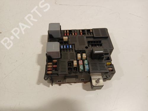 Used Fuse box VOLVO XC90 II (256) T8 Hybrid AWD (407 hp) 30460190