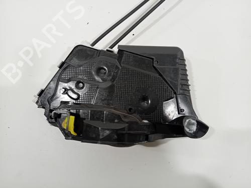Front left lock TOYOTA YARIS (_P13_) 1.5 Hybrid (NHP130_) | BP23989423C98 