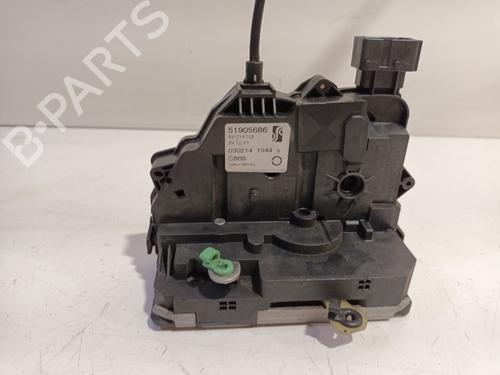 Vergrendeling links voor FIAT PUNTO (199_) 0.9 (101 hp) 16959172